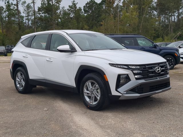 New 2025 Hyundai Tucson SE FWD image 3