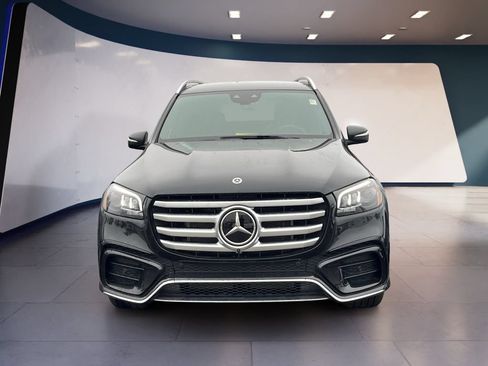 Used 2025 Mercedes-Benz GLS 450 4MATIC image 5
