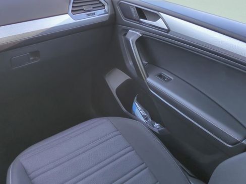 Certified 2024 Volkswagen Tiguan S FWD image 13