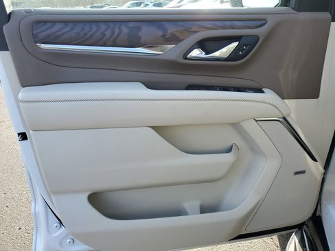 Certified 2023 GMC Yukon XL Denali image 25