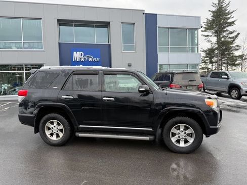 Used 2011 Toyota 4Runner SR5 image 5