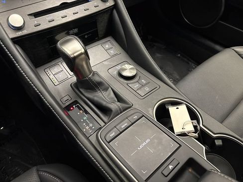 Used 2021 Lexus RC 350 F Sport RWD image 20