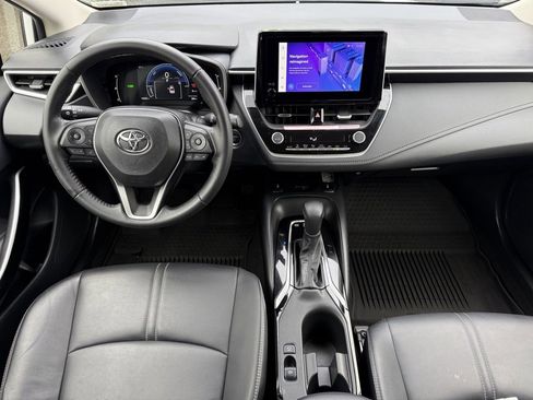 Certified 2024 Toyota Corolla XLE image 19