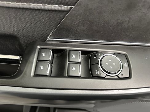 Used 2024 Ford F150 XLT w/ FX4 Off-Road Package image 23