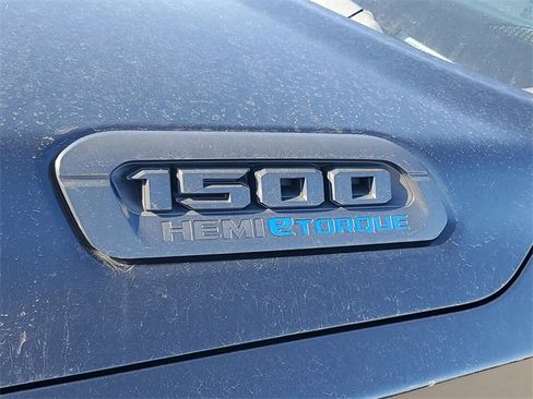 Used 2022 RAM 1500 Big Horn w/ Built-to-serve Edition image 30