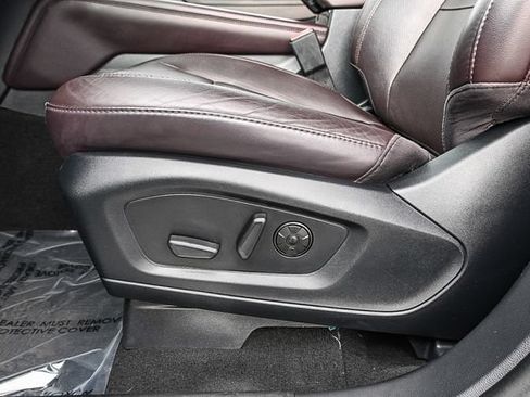 Certified 2025 Ford Explorer Platinum w/ LUX Leather Package AWD/4WD image 27