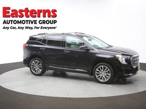 Used 2022 GMC Terrain Denali w/ Denali Premium Package AWD/4WD image 53