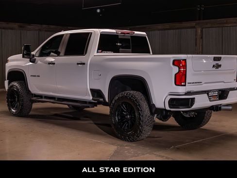 Used 2024 Chevrolet Silverado 2500 LT w/ Z71 Sport Edition AWD/4WD image 7