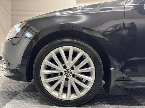 Used 2015 Volkswagen Jetta SE FWD image 11