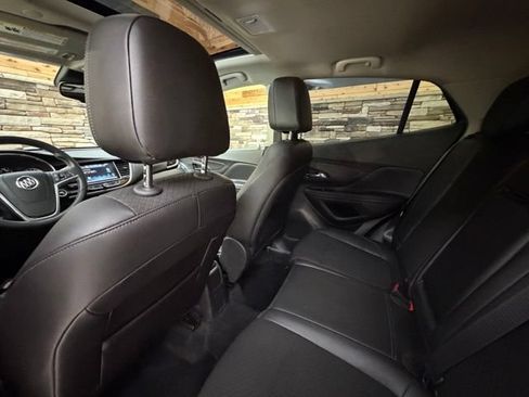 Used 2019 Buick Encore Sport Touring AWD/4WD image 29