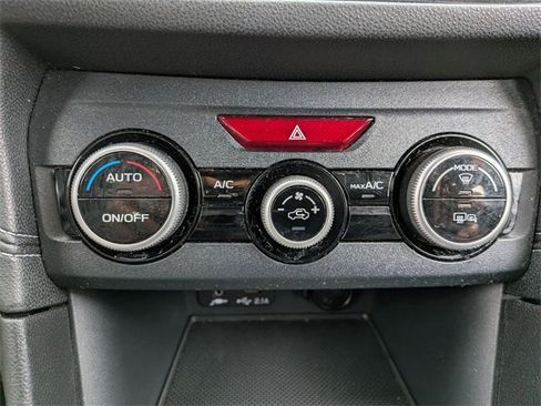 Certified 2023 Subaru Impreza 2.0i Limited image 20