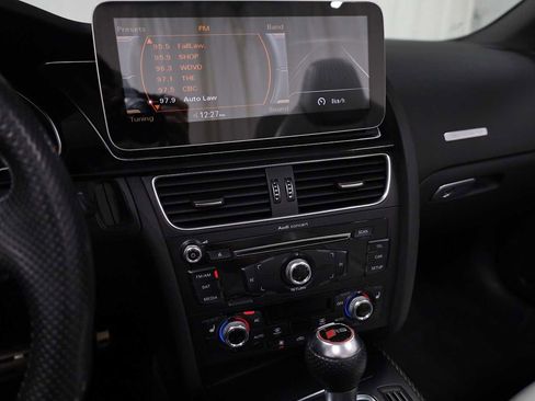 Used 2014 Audi RS 5 Cabriolet w/ Black Optic Package image 28