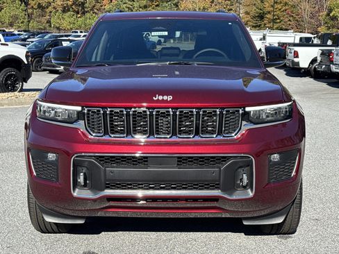 New 2025 Jeep Grand Cherokee Overland w/ Luxury Tech Group IV AWD/4WD image 2