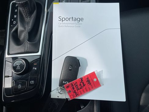 Used 2023 Kia Sportage X-Line w/ X-Line Premium Package AWD/4WD image 10