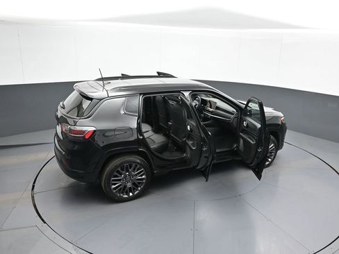 Used 2023 Jeep Compass High Altitude AWD/4WD image 43