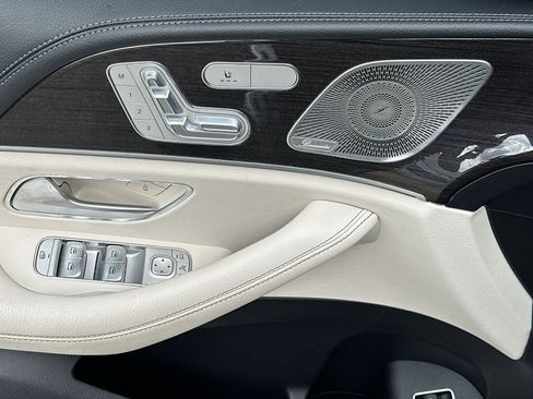 Used 2022 Mercedes-Benz GLE 350 4MATIC w/ Premium Package image 23