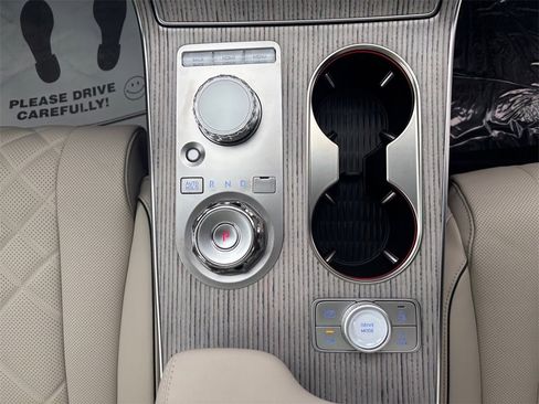 New 2025 Genesis GV80 3.5T Prestige image 21