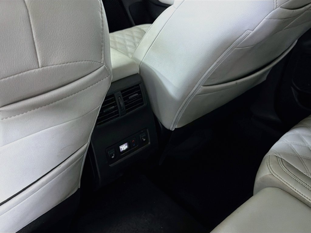 Used 2023 Mitsubishi Outlander SEL FWD image 22