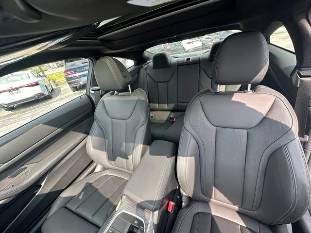 Certified 2024 BMW 440i xDrive Coupe w/ Premium Package AWD/4WD image 31