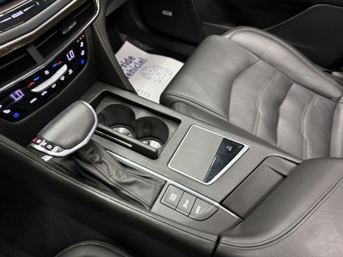 Used 2018 Cadillac CT6 Luxury AWD/4WD image 18