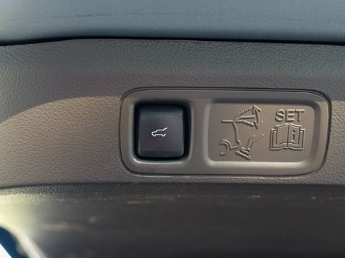 Used 2023 Lincoln Navigator L Reserve AWD/4WD image 59