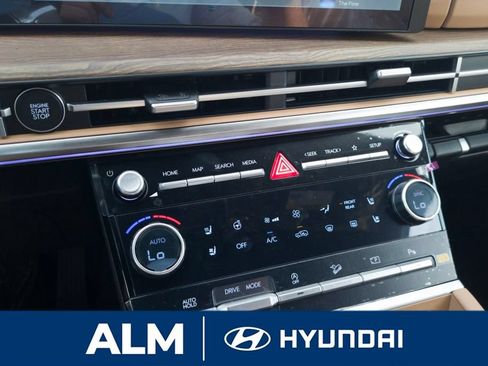 New 2026 Hyundai Santa Fe Calligraphy FWD image 24