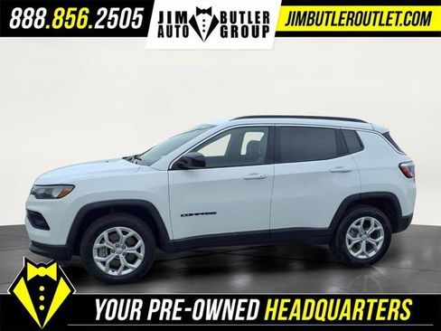 Used 2024 Jeep Compass Latitude AWD/4WD image 21