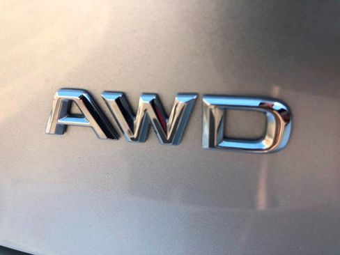 Used 2011 Lexus LS 460 AWD w/ Luxury Value Edition image 35