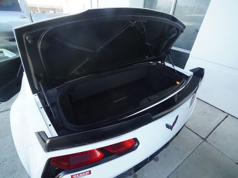 Used 2018 Chevrolet Corvette Grand Sport RWD image 22