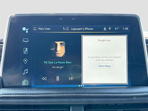 Used 2023 Chevrolet Suburban Premier image 13