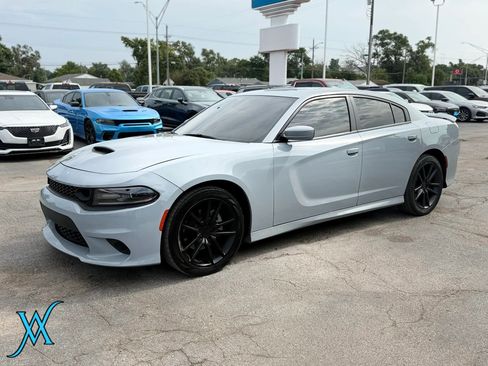 Used 2022 Dodge Charger R/T w/ Plus Group RWD image 3