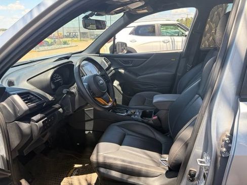 Used 2024 Subaru Forester Wilderness w/ Convenience Package AWD/4WD image 9