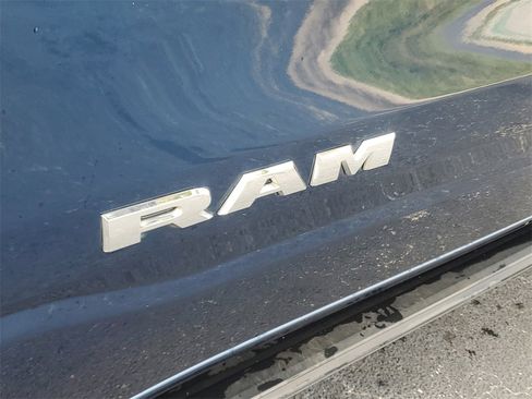 Used 2021 RAM 1500 Big Horn image 8