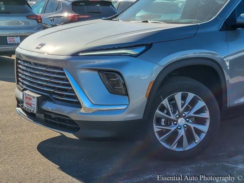 New 2026 Buick Enclave Preferred image 3