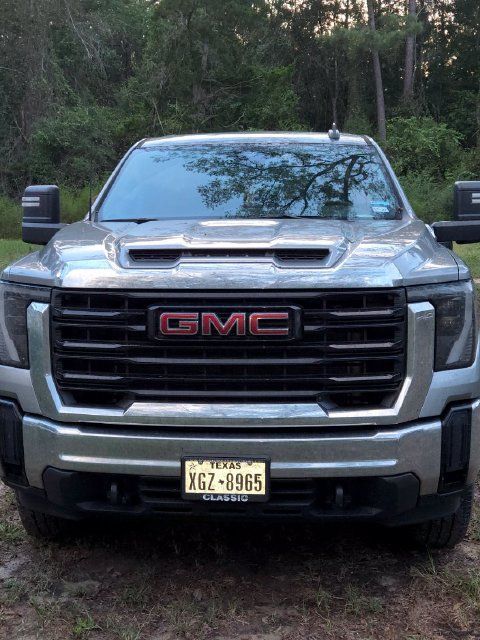 Used 2024 GMC Sierra 2500 Pro w/ Convenience Package AWD/4WD image 5