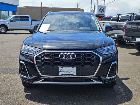Used 2024 Audi Q5 e Premium Plus AWD/4WD image 8