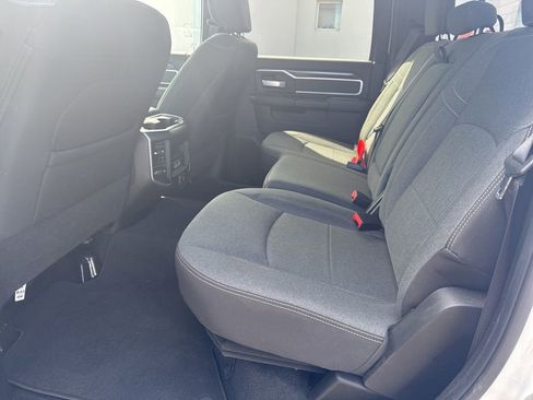 Used 2022 RAM 2500 Big Horn w/ Level C Equiment Group AWD/4WD image 27