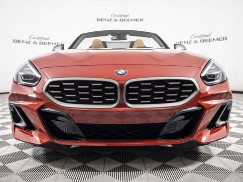 Used 2025 BMW Z4 M40i w/ Premium Package image 8