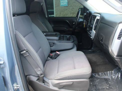 Used 2016 GMC Sierra 1500 SLE w/ Suspension Package, Off-Road AWD/4WD image 11