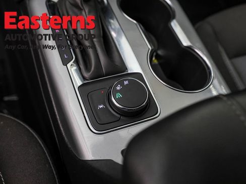 Used 2023 Chevrolet Blazer LT image 21