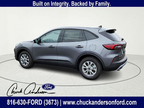 New 2026 Ford Escape Active w/ Cold Weather Package FWD image 5