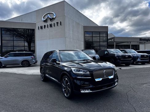 Used 2021 Lincoln Aviator Reserve w/ Equipment Group 202A image 1