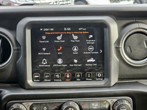 Used 2022 Jeep Gladiator Overland w/ Popular Equipment Package AWD/4WD image 41