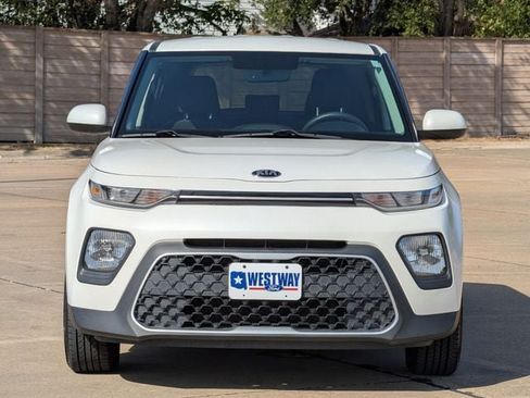 Used 2020 Kia Soul LX FWD image 7
