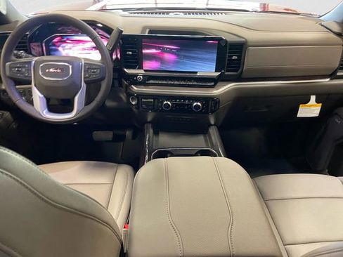 New 2026 GMC Sierra 2500 SLT w/ SLT Convenience Package image 11