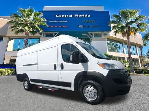 Used 2023 RAM ProMaster 3500 w/ Convenience Group image 2