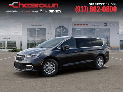 New 2026 Chrysler Pacifica Select