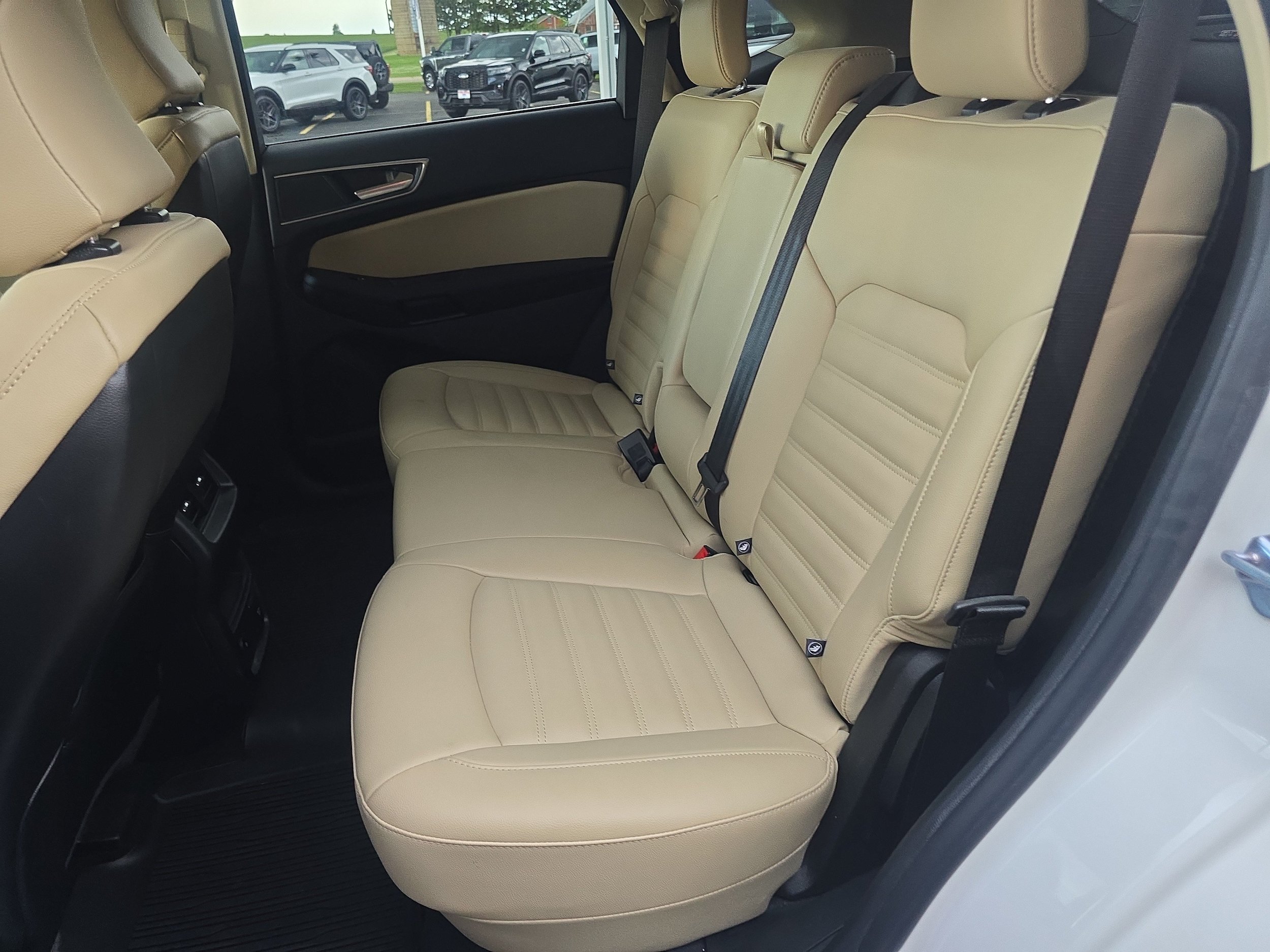 Used 2023 Ford Edge SEL w/ Convenience Package AWD/4WD image 18
