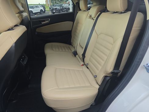 Used 2023 Ford Edge SEL w/ Convenience Package AWD/4WD image 18