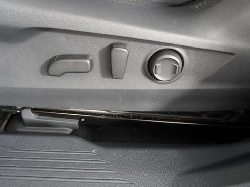 Certified 2025 Subaru Outback Onyx Edition XT image 21